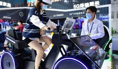 Exploring the Potential of Blockchain Technology: Revolutionizing Industries and Transforming Transactions